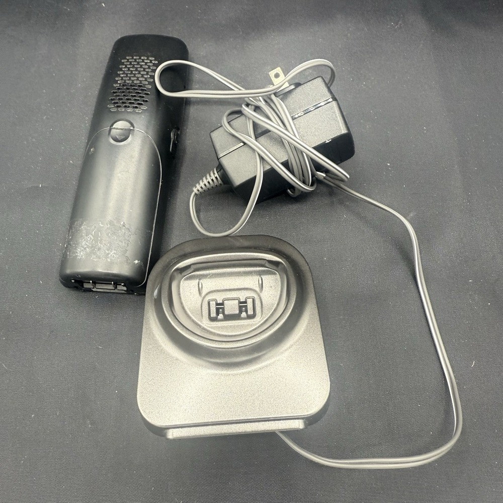 Panasonic KX-TGA939T (1.9GHZ) 2 Line Cordless Phone Handset Base & Charge‎ Cord - Picture 4 of 5